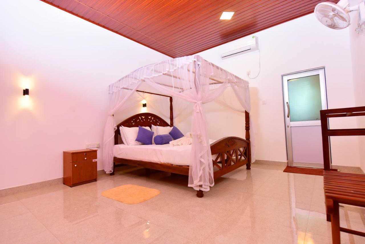 Ariya Rest & Ayurveda Spa Полонарува Екстериор снимка
